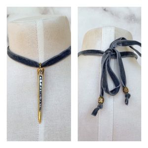 Mother of Pearl Spike Pendant Choker Necklace